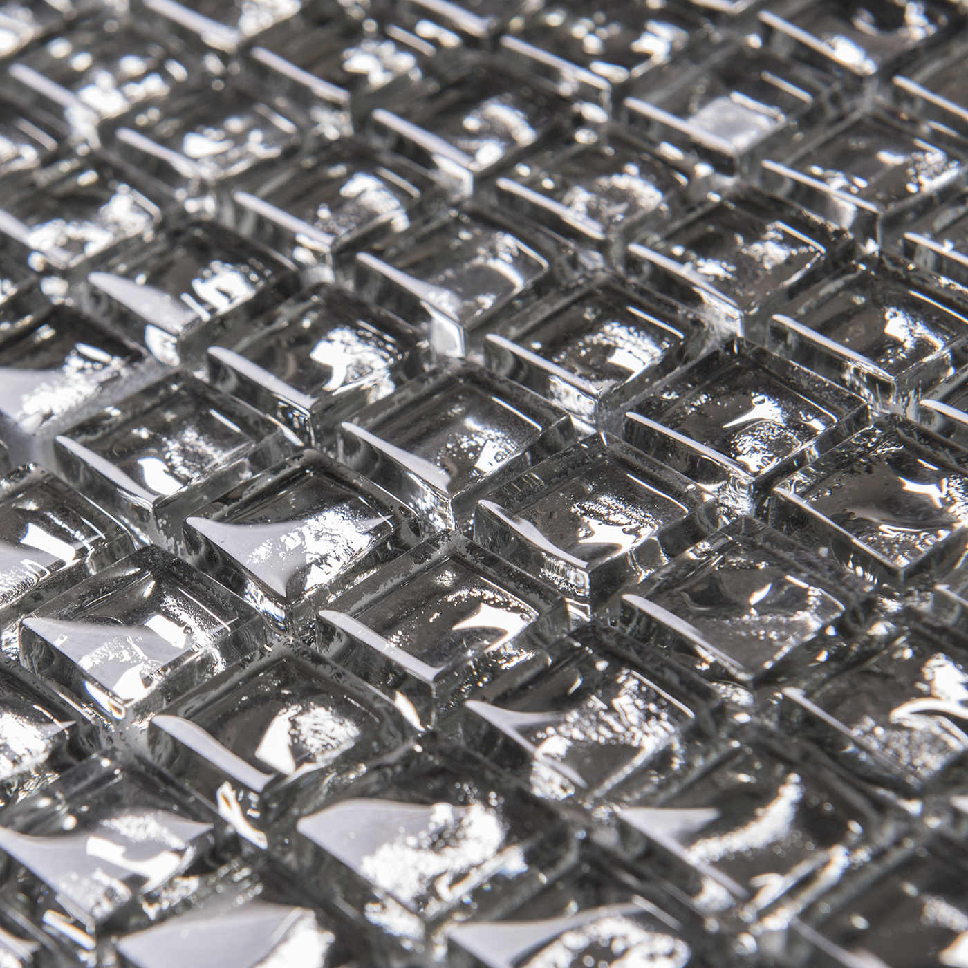 Mosaik Krystal Silver 30x30